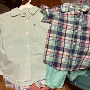 Boys 2t, 18 mos shorts sets Carters New
